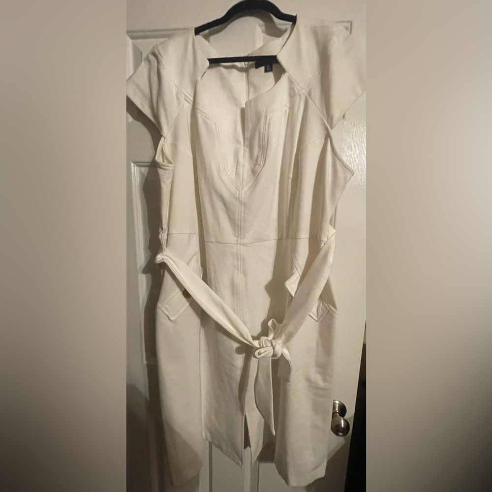 White sheath dress - 24W
